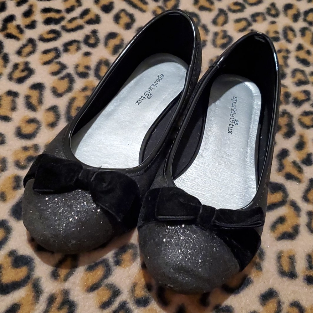 BLACK SPARKLY FLATS